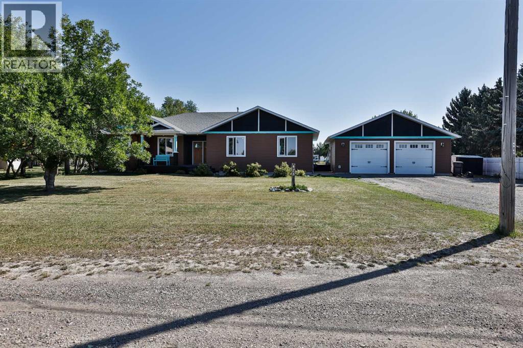 425 N 100 W, Raymond, Alberta  T0K 2S0 - Photo 21 - A2251553