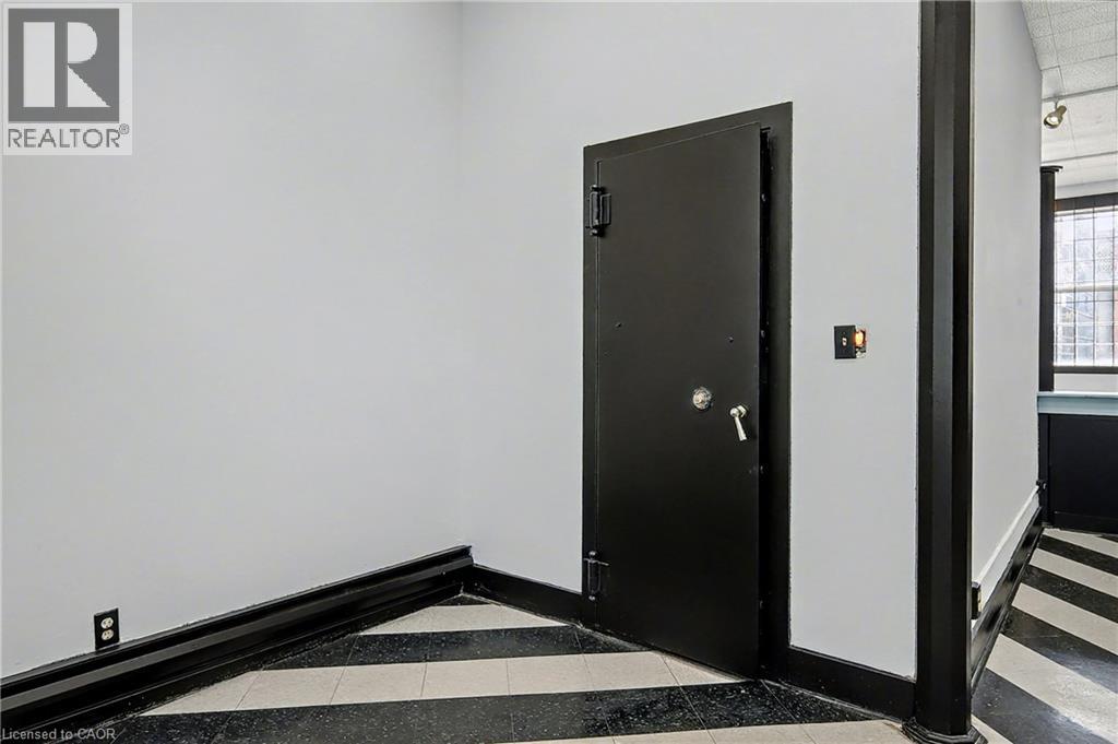 19 King Street E Unit# 2, Kitchener, Ontario  N2G 2K4 - Photo 17 - 40779125