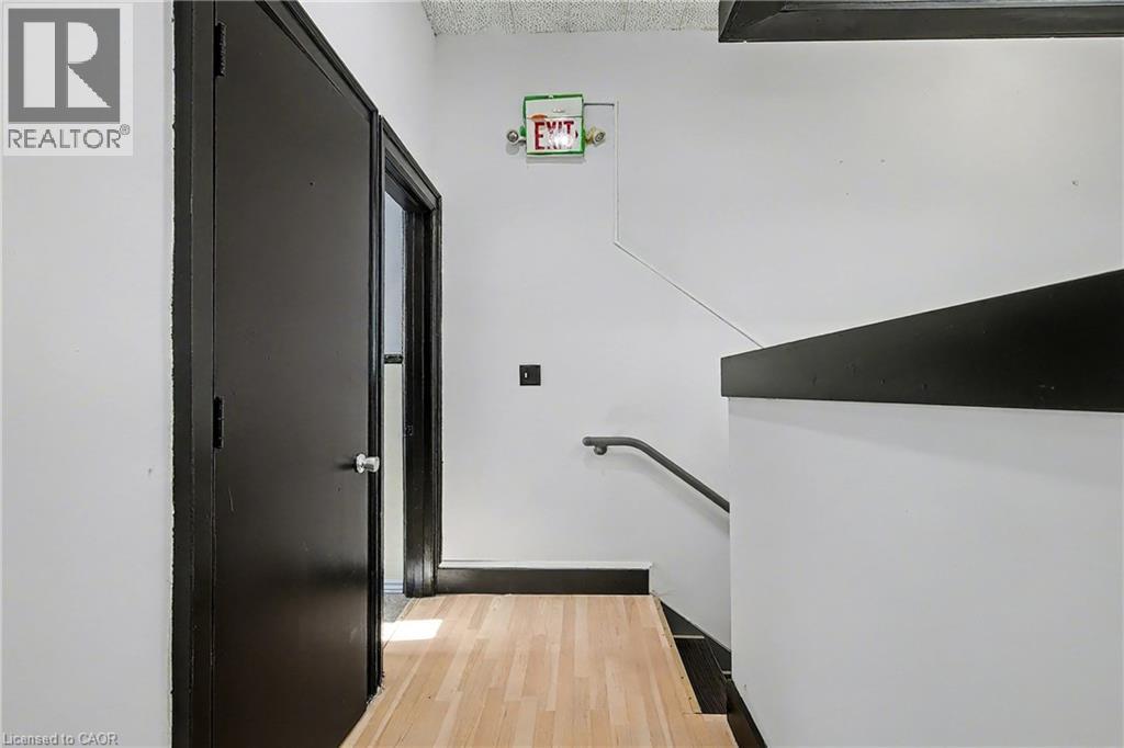 19 King Street E Unit# 2, Kitchener, Ontario  N2G 2K4 - Photo 4 - 40779125