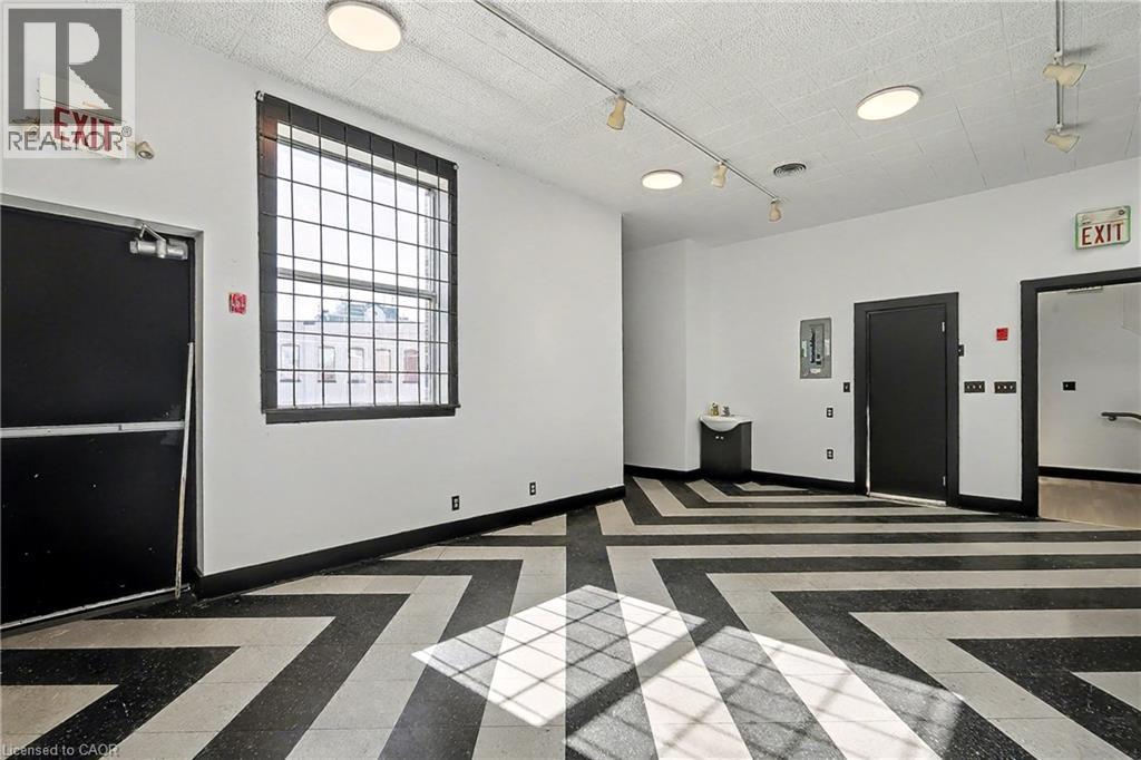 19 King Street E Unit# 2, Kitchener, Ontario  N2G 2K4 - Photo 9 - 40779125