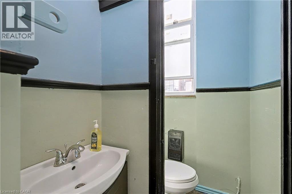 19 King Street E Unit# 2, Kitchener, Ontario  N2G 2K4 - Photo 21 - 40779125