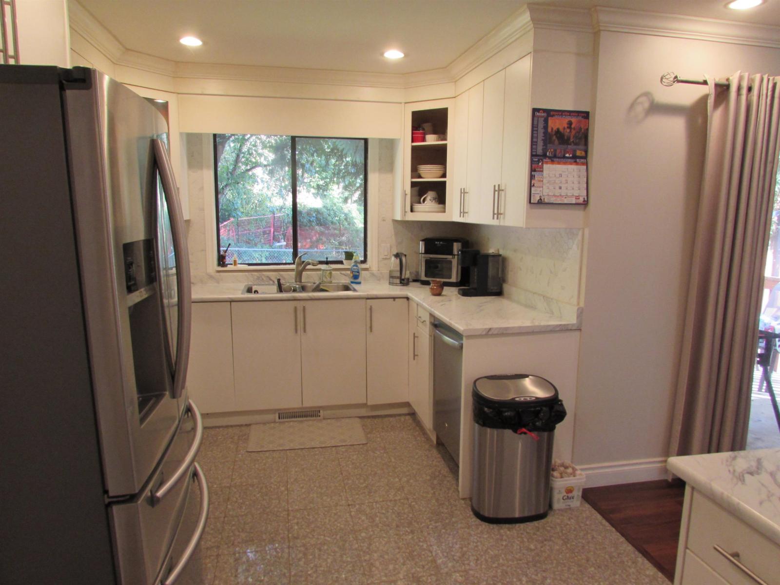 2224 Lumar Place, Abbotsford, British Columbia  V2S 4R9 - Photo 8 - R3058077