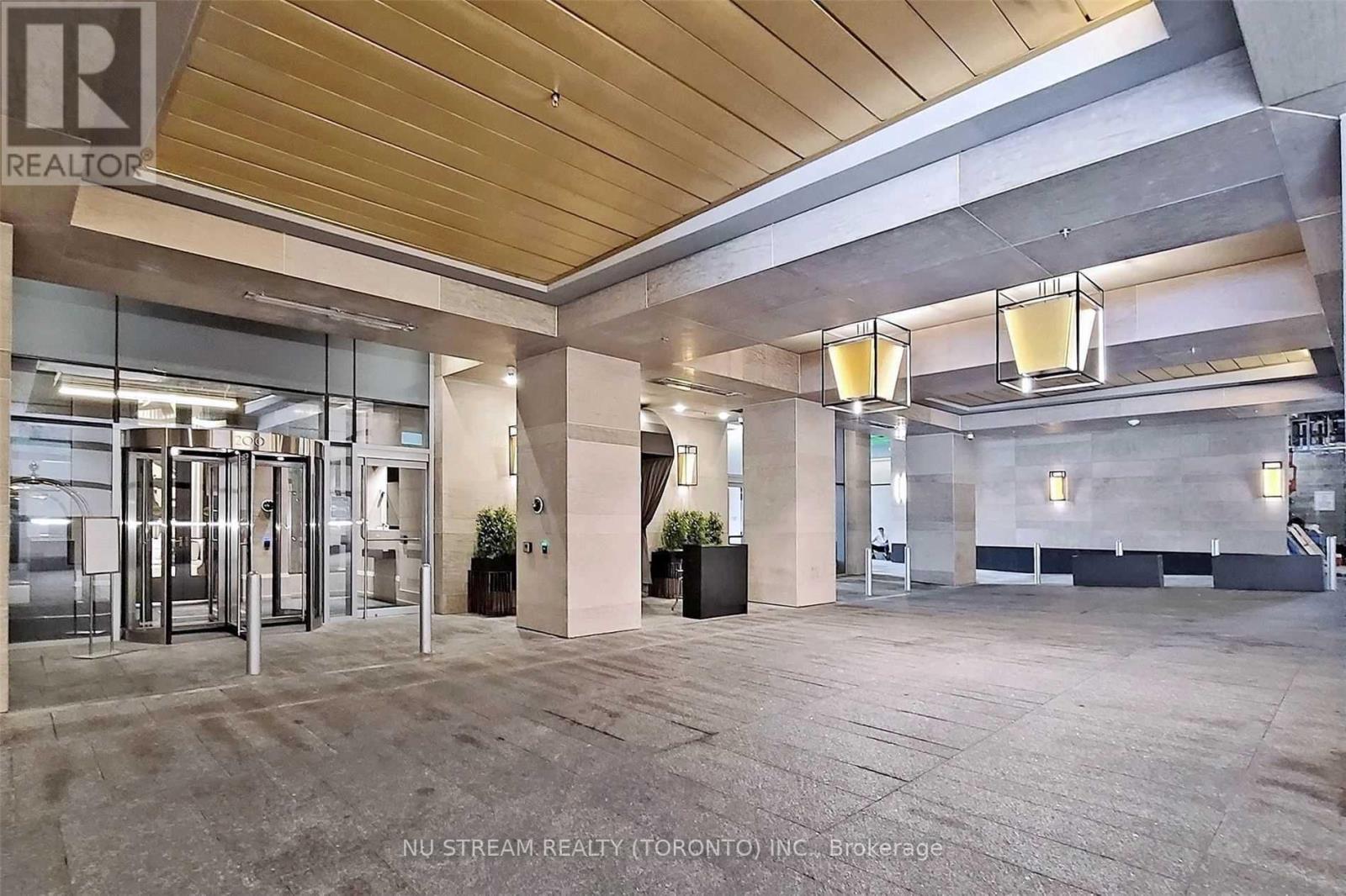 1407 - 188 Cumberland Street, Toronto, Ontario  M5R 0B6 - Photo 3 - C12469775