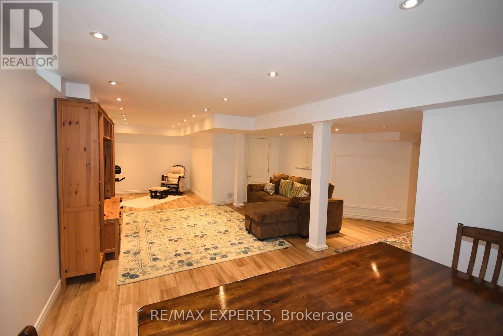 136 Donald Stewart Crescent, East Gwillimbury, Ontario  L0G 1M0 - Photo 25 - N12469546