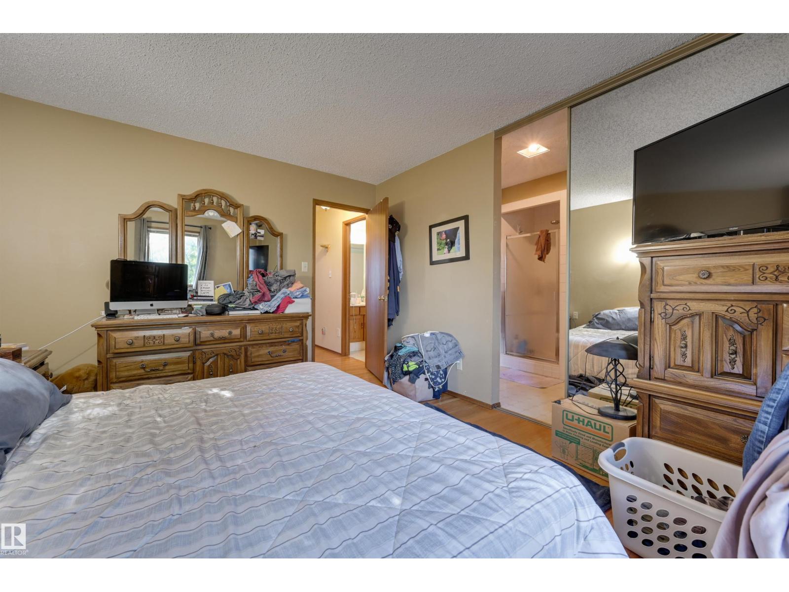 10463 21 Av Nw Nw, Edmonton, Alberta  T6J 5E9 - Photo 18 - E4462659