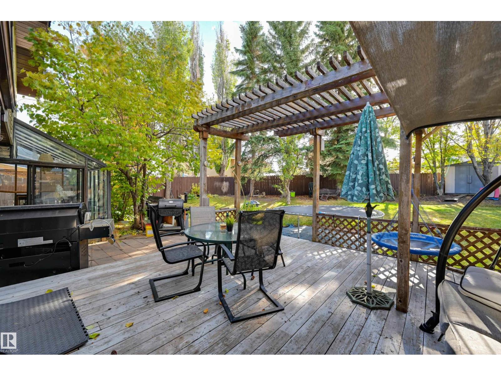 10463 21 Av Nw Nw, Edmonton, Alberta  T6J 5E9 - Photo 31 - E4462659
