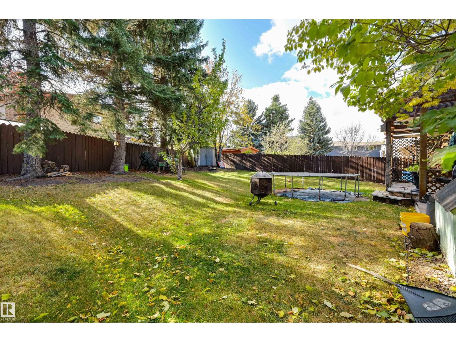 10463 21 Av Nw Nw, Edmonton, Alberta  T6J 5E9 - Photo 32 - E4462659
