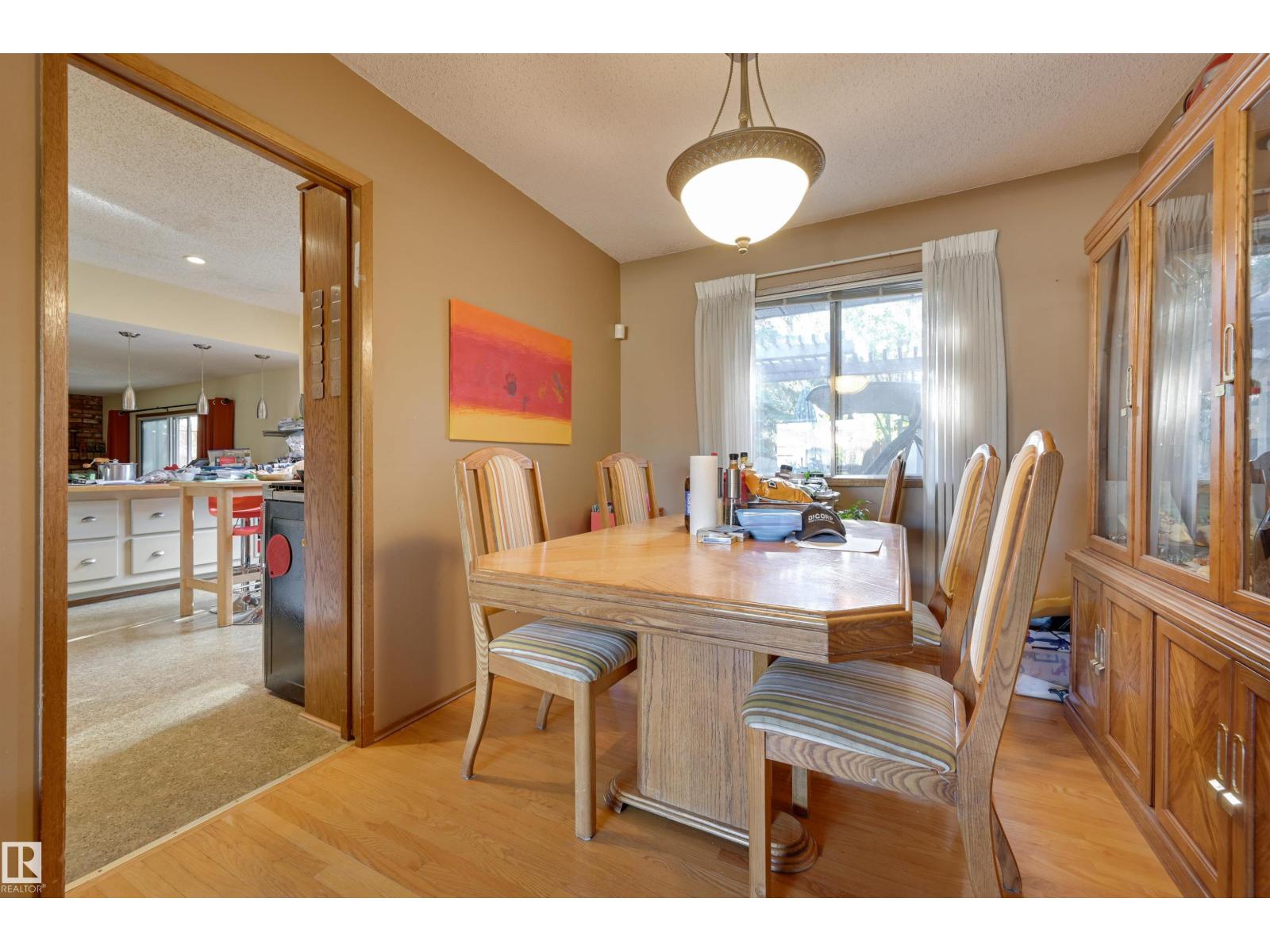 10463 21 Av Nw Nw, Edmonton, Alberta  T6J 5E9 - Photo 8 - E4462659