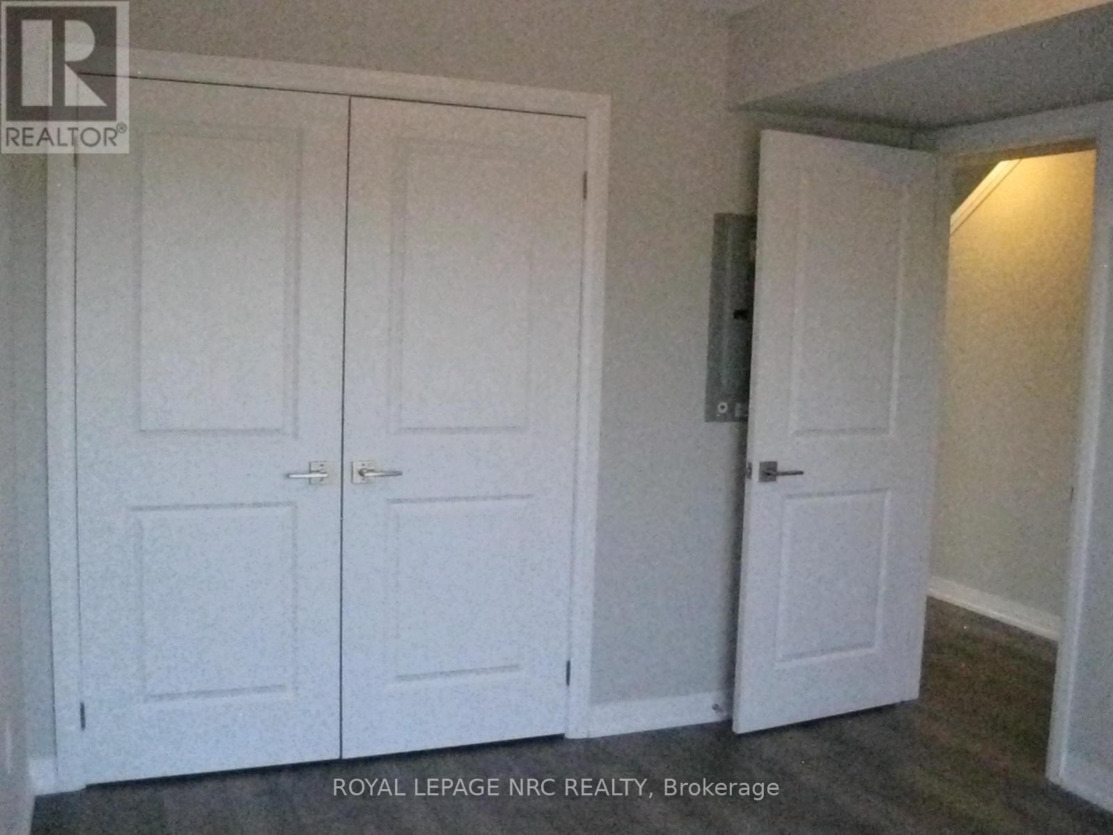 34 - 6705 Cropp Street, Niagara Falls, Ontario  L2E 0C1 - Photo 11 - X12469797