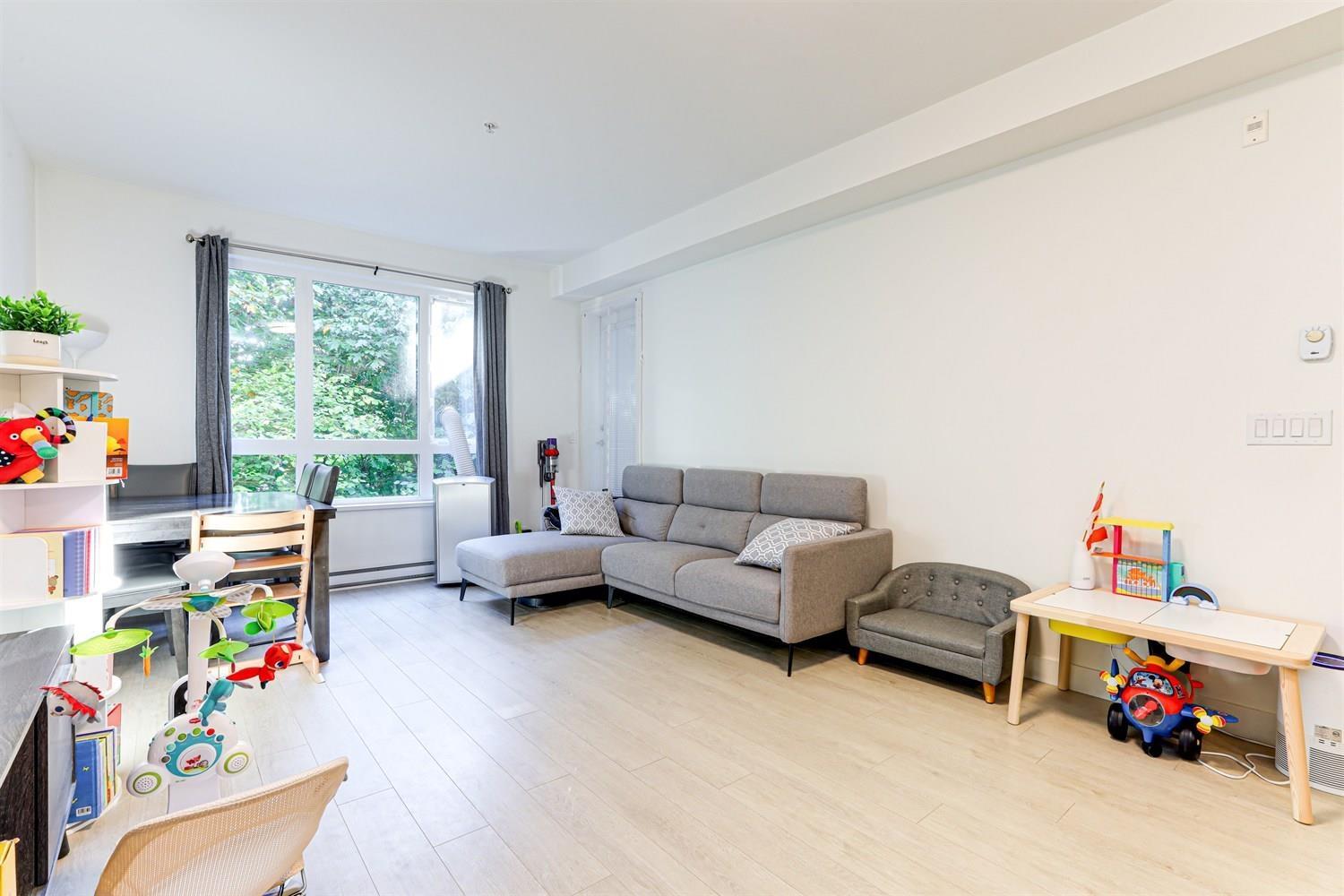 205 13925 Fraser Highway, Surrey, British Columbia V3T 4E6 - Photo 3 - R3058632