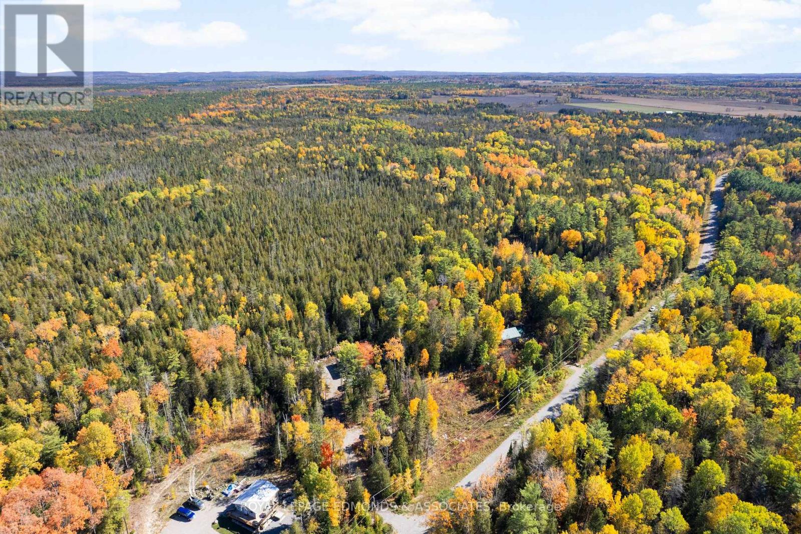 1034 Rapid Road, Whitewater Region, Ontario  K0J 2L0 - Photo 10 - X12289906