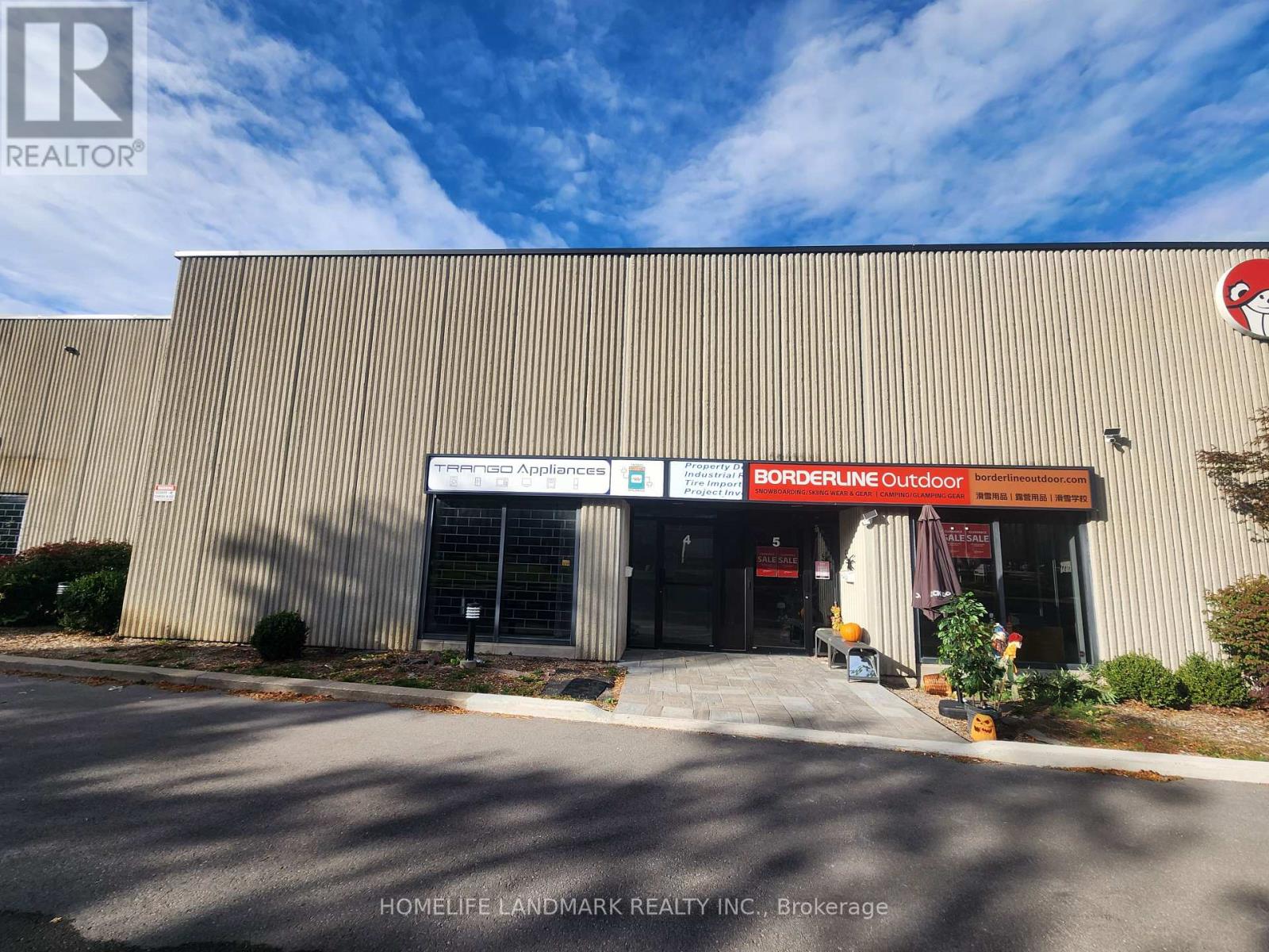 4 - 160 West Beaver Creek Road, Richmond Hill, Ontario  L4B 1B4 - Photo 2 - N12469791