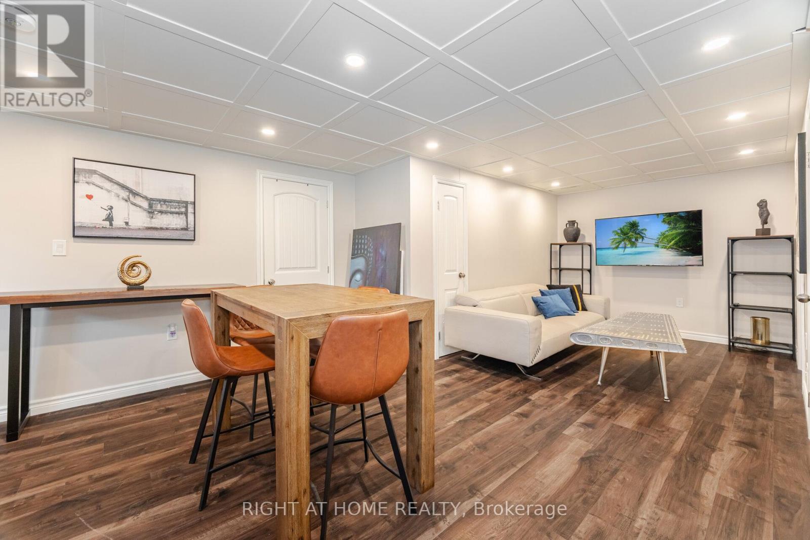 Lower - 15 Kemano Road, Aurora, Ontario  L4G 2Y2 - Photo 6 - N12469794