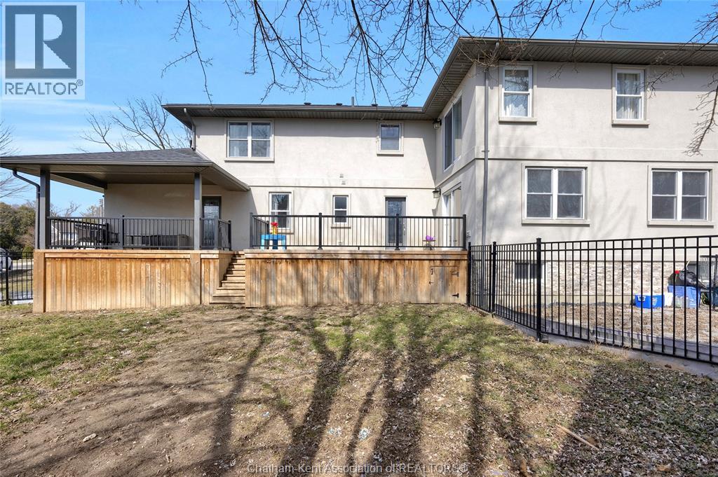 30 Crerar Drive, Chatham, Ontario  N7L 2P8 - Photo 9 - 25012957