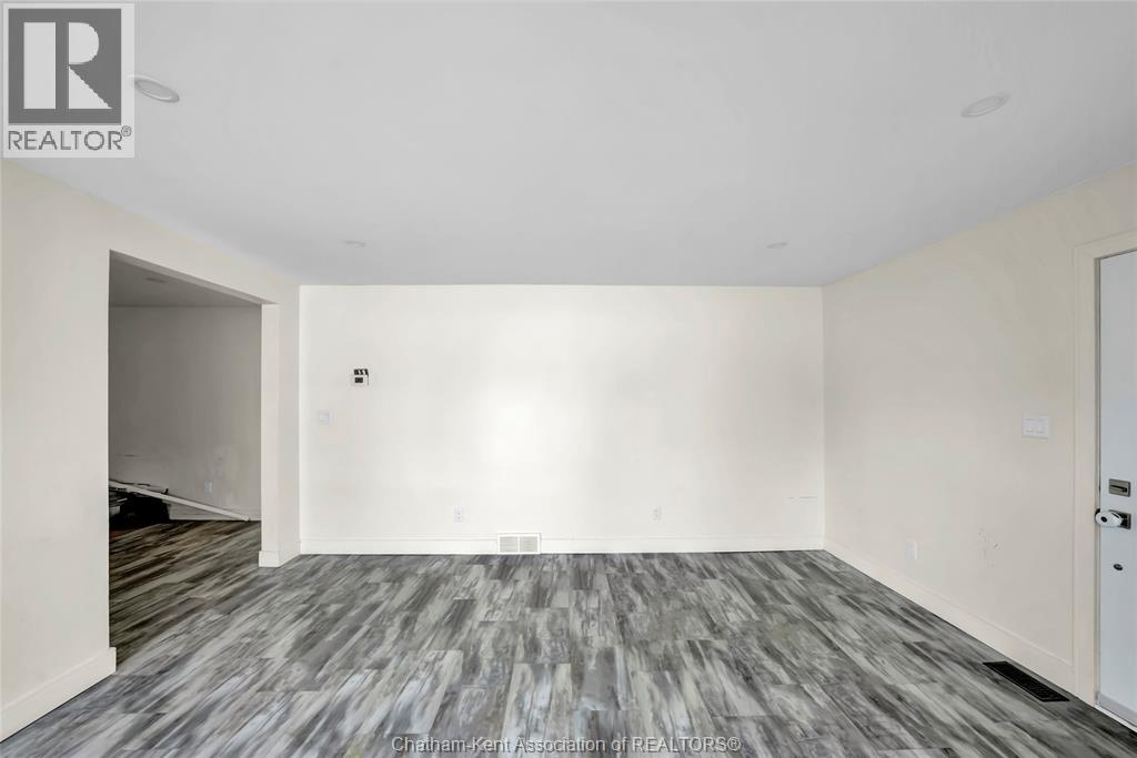 30 Crerar Drive, Chatham, Ontario  N7L 2P8 - Photo 33 - 25012957