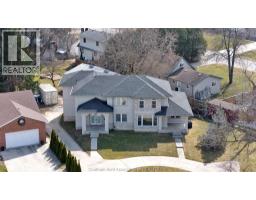 30 Crerar DRIVE, Chatham, Ontario