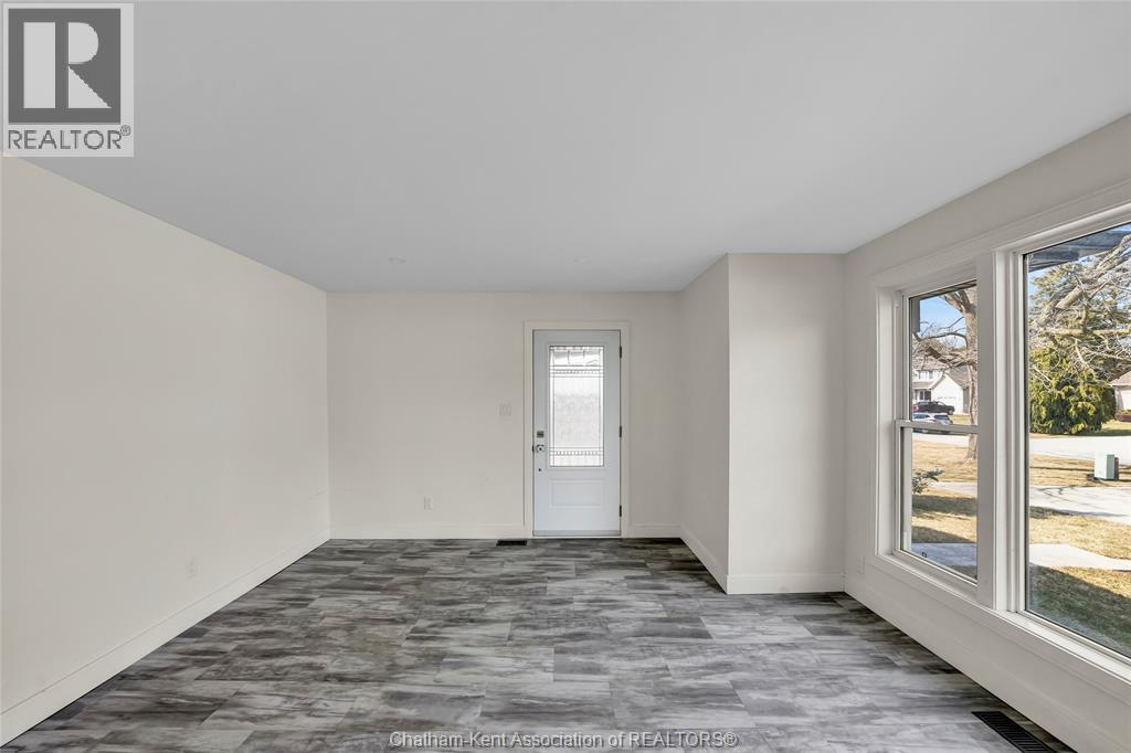 30 Crerar Drive, Chatham, Ontario  N7L 2P8 - Photo 31 - 25012957