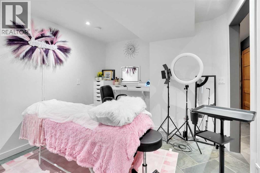 717 Nolan Hill Boulevard Nw, Calgary, Alberta  T3R 0V9 - Photo 21 - A2255736