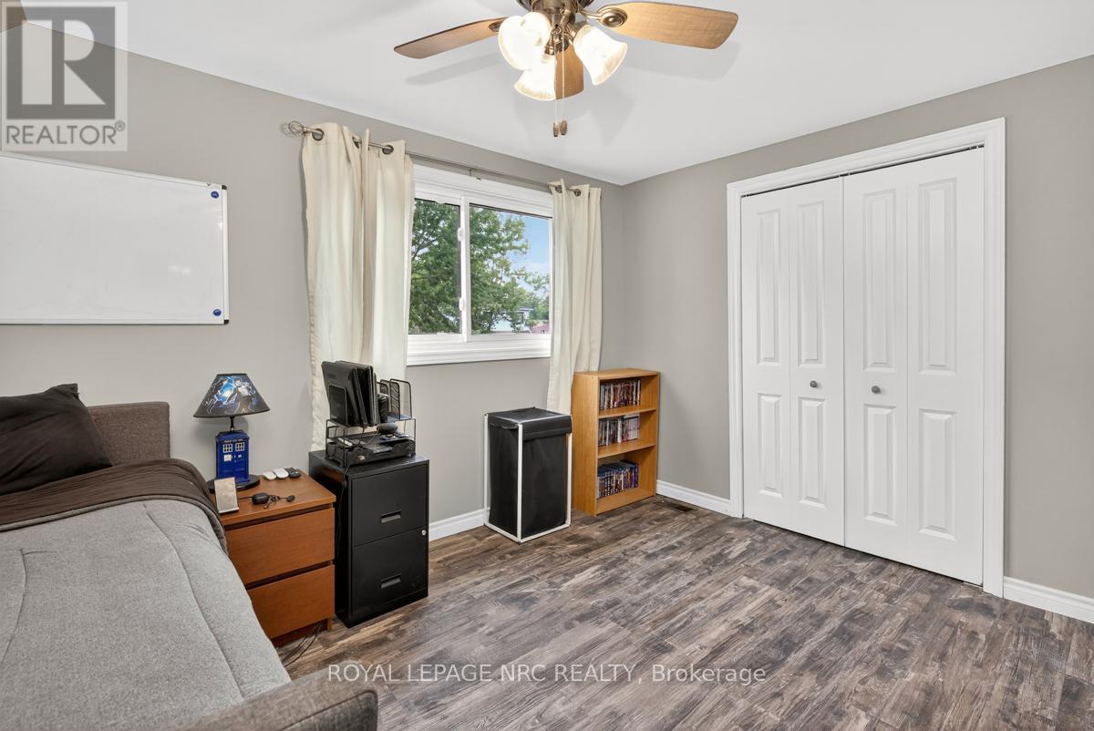 56 Santone Avenue, Welland, Ontario  L3C 2J4 - Photo 35 - X12469809