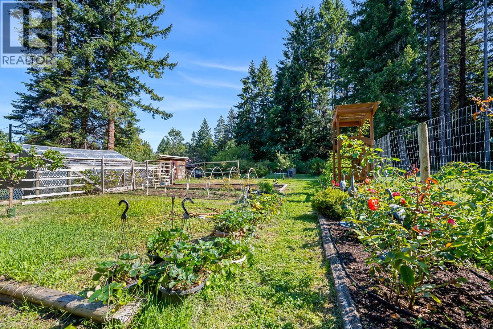 1927 Wilson Rd, Courtenay, British Columbia  V9J 1V6 - Photo 15 - 1012217