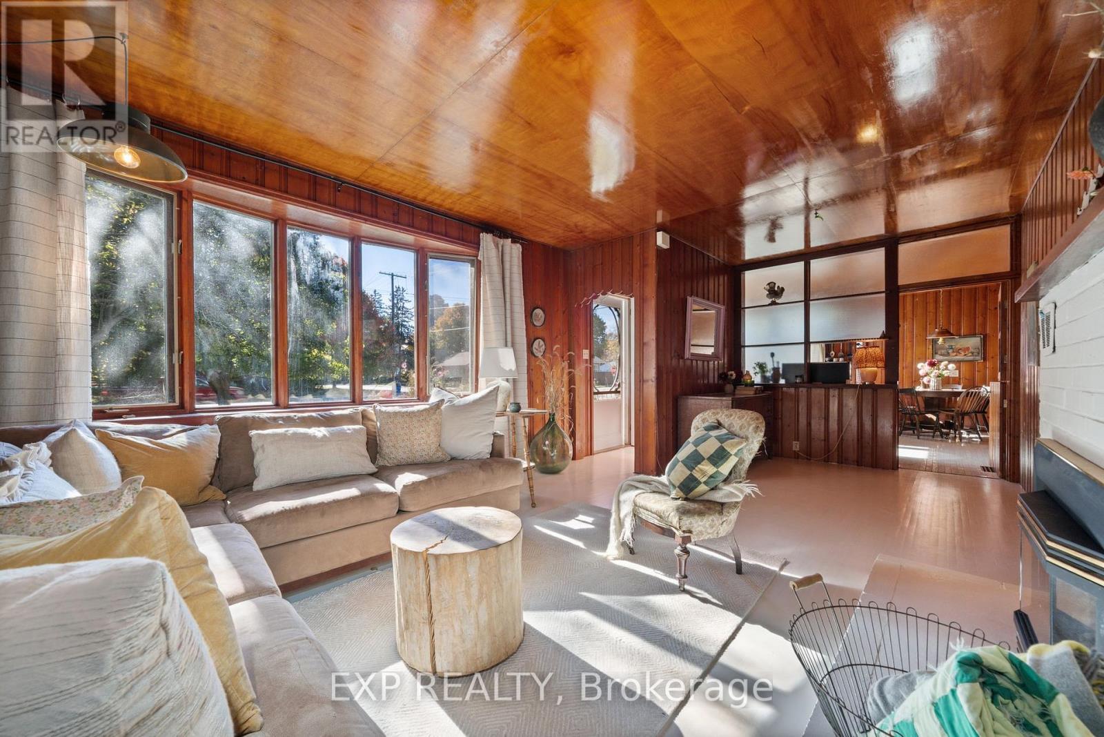 42 Paul Street, Prince Edward County, Ontario  K0K 2T0 - Photo 13 - X12469828