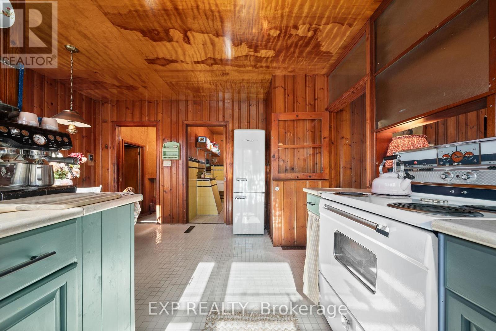 42 Paul Street, Prince Edward County, Ontario  K0K 2T0 - Photo 22 - X12469828