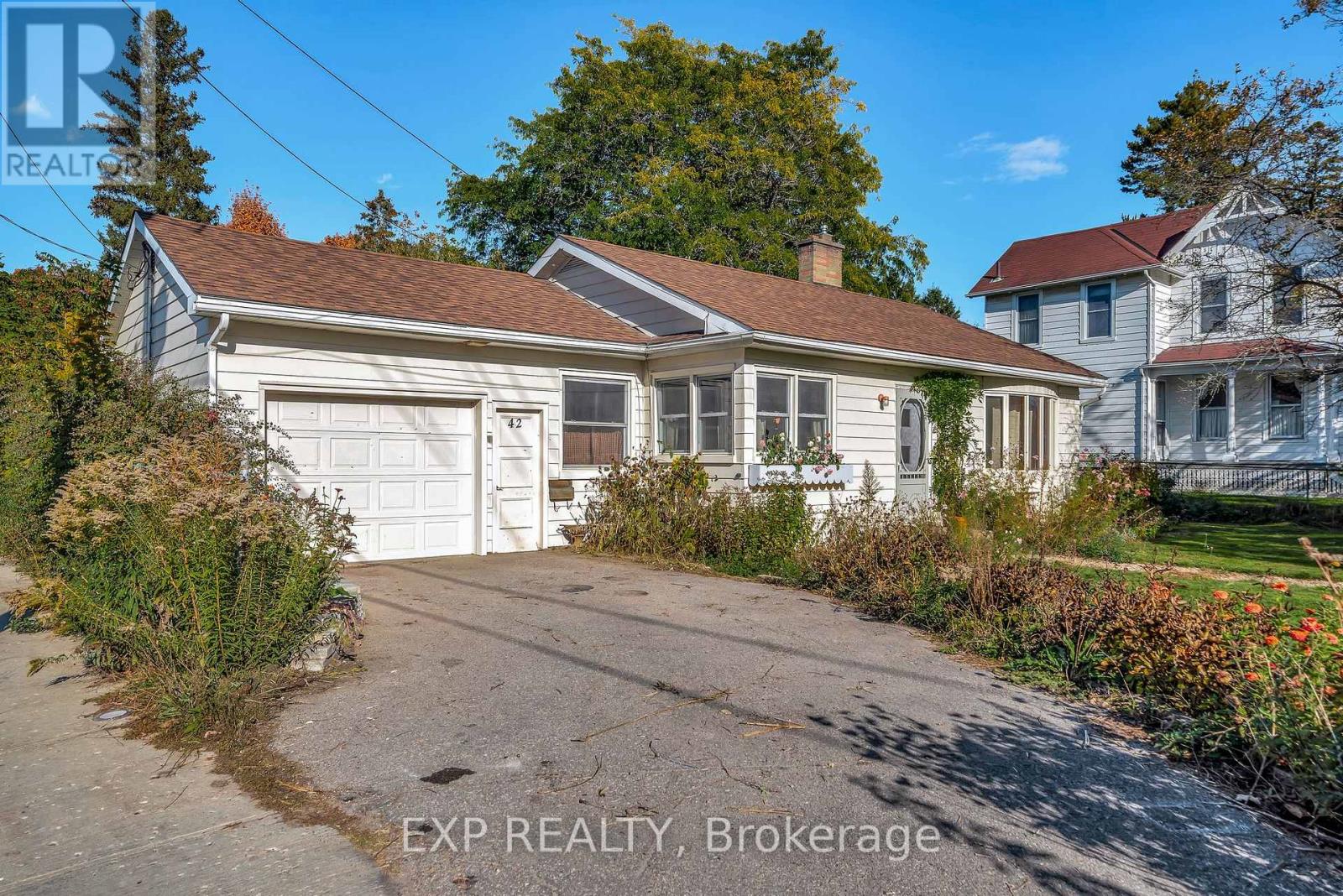 42 Paul Street, Prince Edward County, Ontario  K0K 2T0 - Photo 3 - X12469828