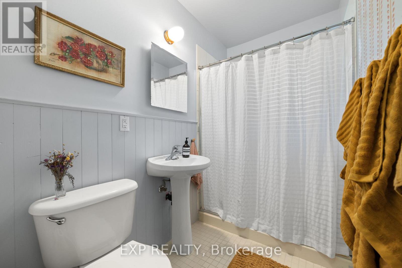 42 Paul Street, Prince Edward County, Ontario  K0K 2T0 - Photo 33 - X12469828