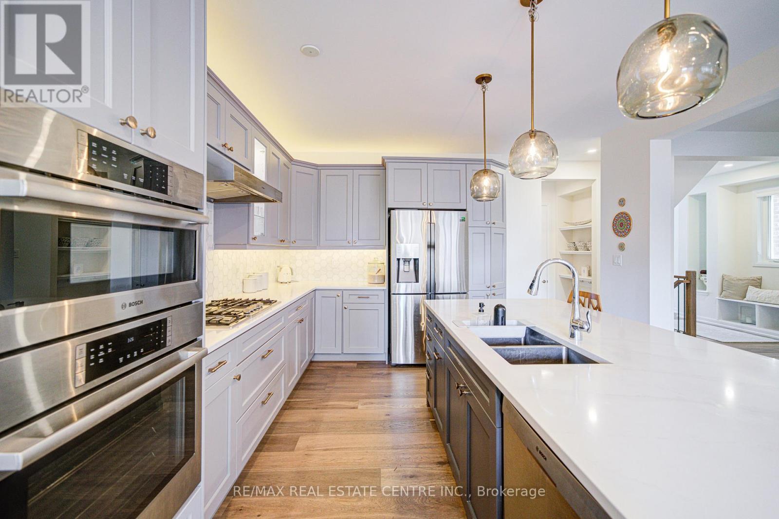 3268 Cloise Way, Oakville, Ontario  L6M 1R2 - Photo 24 - W12469810