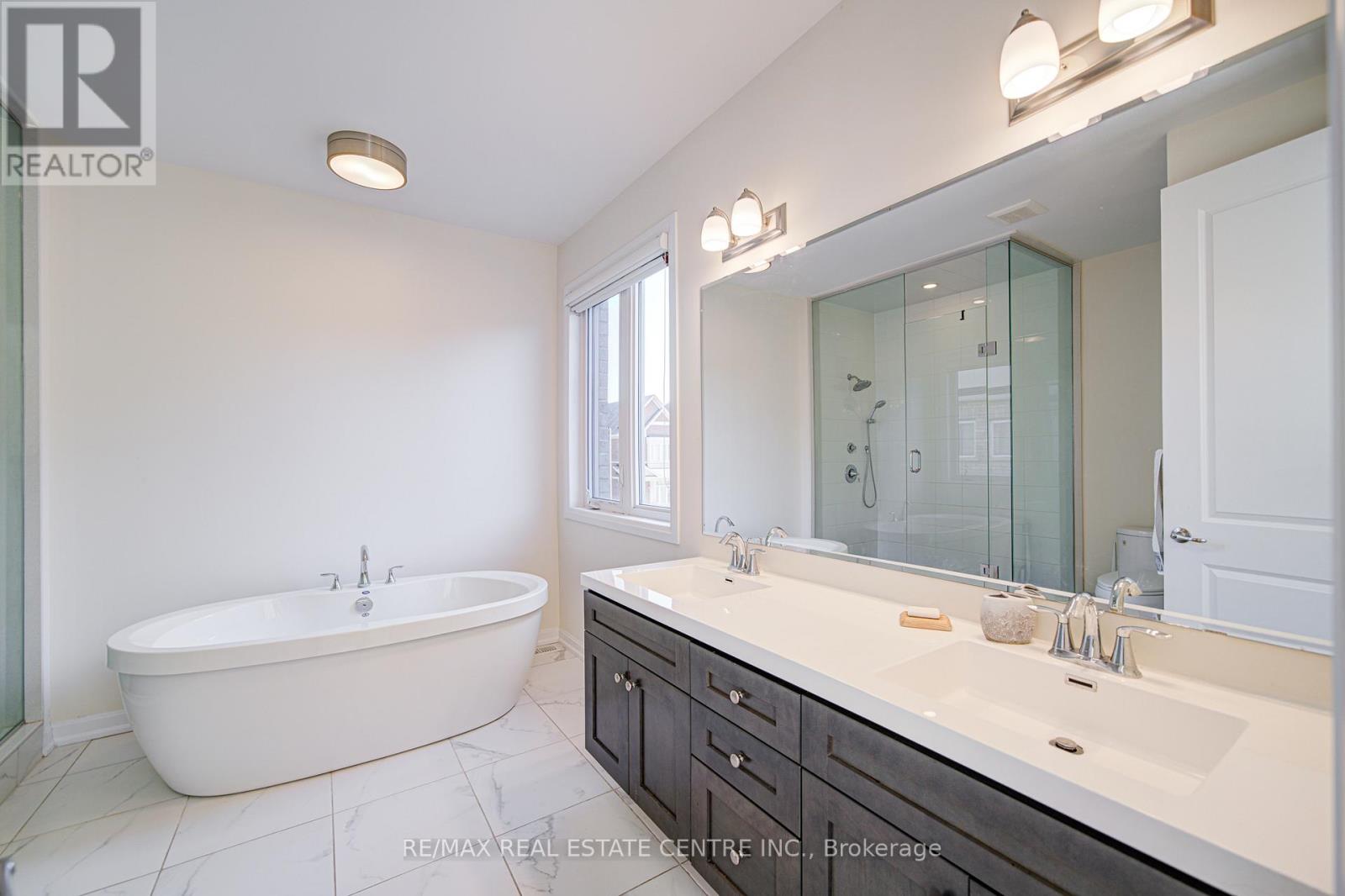 3268 Cloise Way, Oakville, Ontario  L6M 1R2 - Photo 35 - W12469810