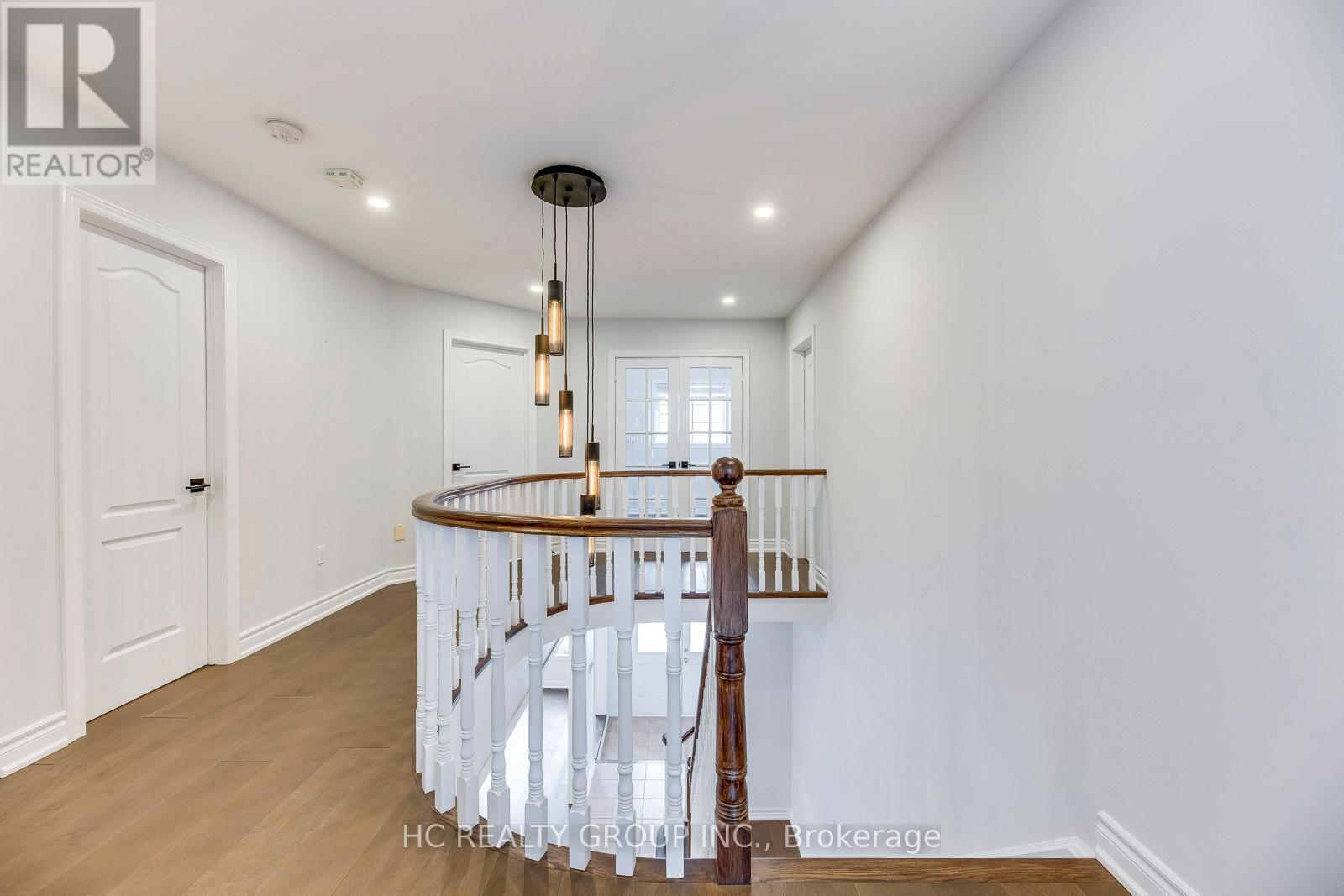 2591 North Ridge Trail, Oakville, Ontario  L6H 7L5 - Photo 21 - W12469813