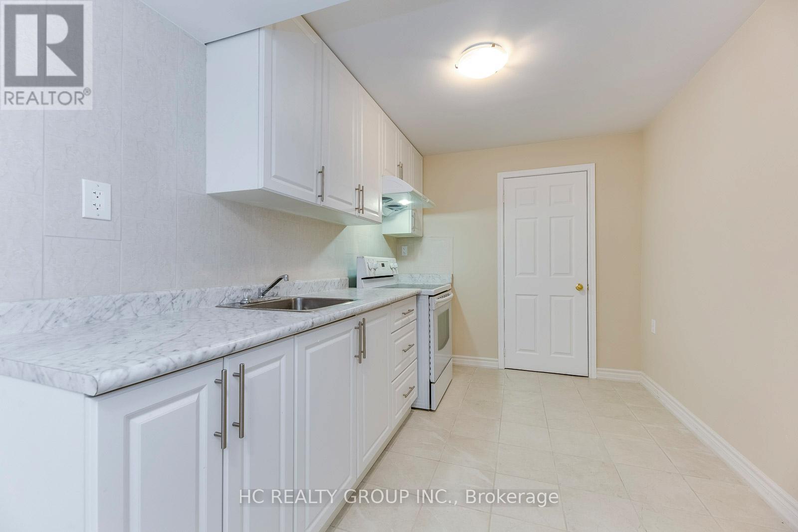 2591 North Ridge Trail, Oakville, Ontario  L6H 7L5 - Photo 34 - W12469813