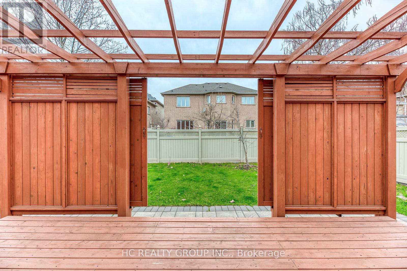 2591 North Ridge Trail, Oakville, Ontario  L6H 7L5 - Photo 39 - W12469813