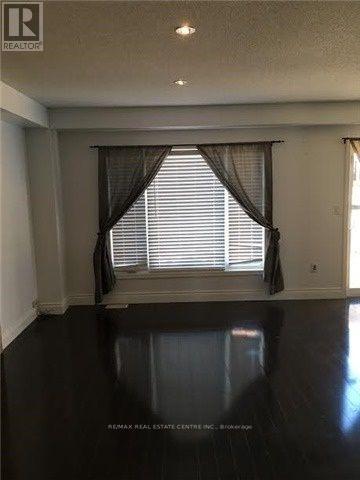 4209 Thomas Alton Boulevard, Burlington, Ontario  L7M 0N1 - Photo 3 - W12469818