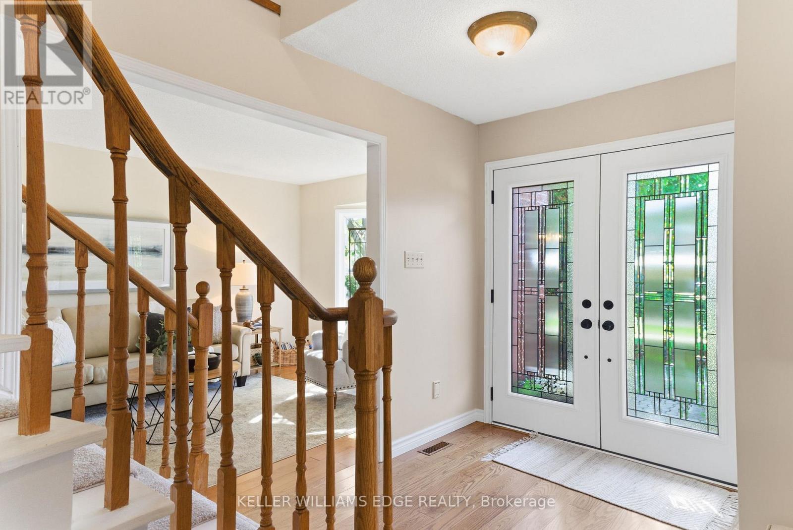 2163 Winding Way, Burlington, Ontario  L7M 2Y2 - Photo 5 - W12469821