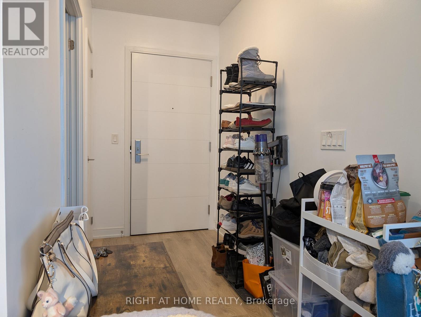 1801 - 50 Wellesley Street E, Toronto, Ontario  M4Y 0C8 - Photo 5 - C12469831