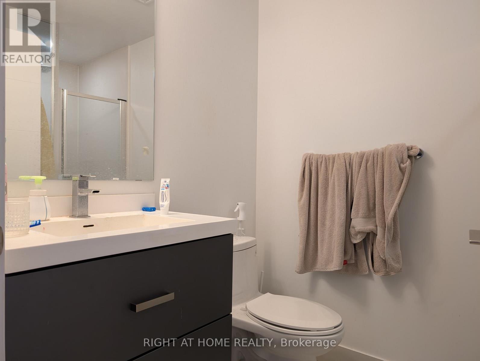 1801 - 50 Wellesley Street E, Toronto, Ontario  M4Y 0C8 - Photo 6 - C12469831
