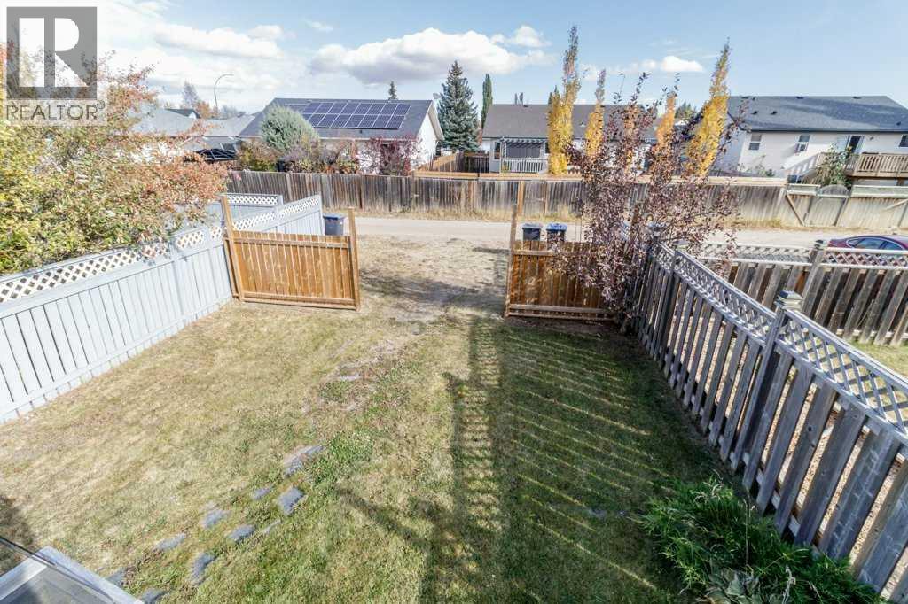 35 Old Boomer Road, Sylvan Lake, Alberta  T4S 1Z1 - Photo 2 - A2264044