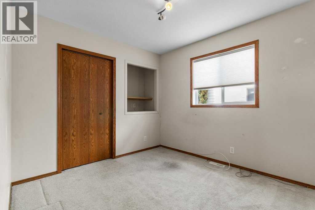 35 Old Boomer Road, Sylvan Lake, Alberta  T4S 1Z1 - Photo 12 - A2264044