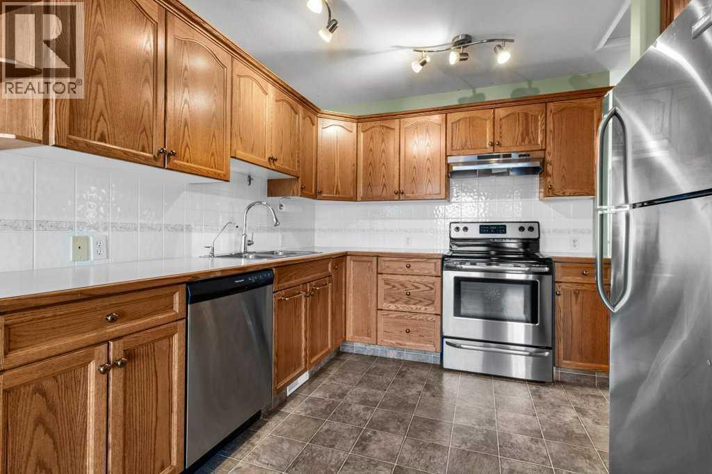 35 Old Boomer Road, Sylvan Lake, Alberta  T4S 1Z1 - Photo 7 - A2264044