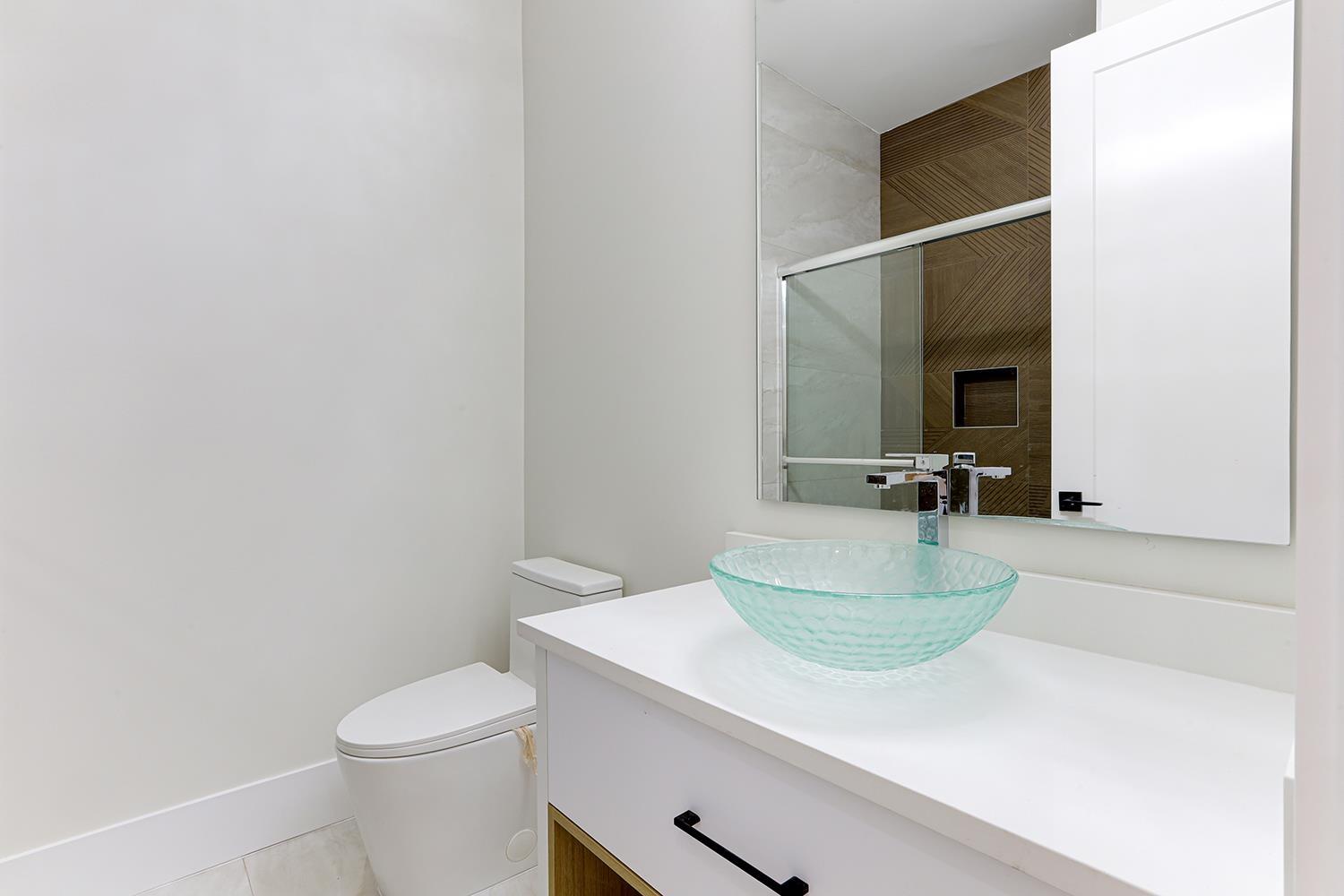 6914 204a Street, Langley, British Columbia  V2Y 1R2 - Photo 17 - R3059583