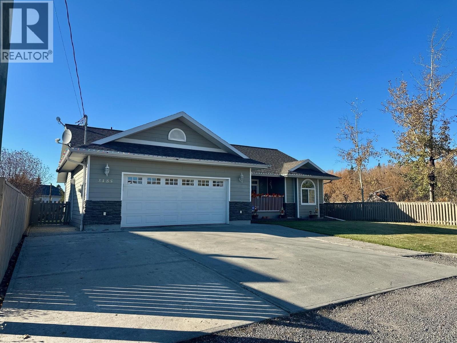 3485 HARGREAVES AVENUE, Vanderhoof, British Columbia