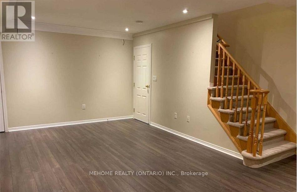 108 Louisbourg Way, Markham, Ontario  L6E 0C5 - Photo 2 - N12469827