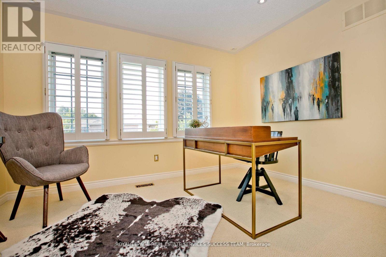 37 Heatherwood Crescent, Markham, Ontario  L3R 8W6 - Photo 20 - N12469830
