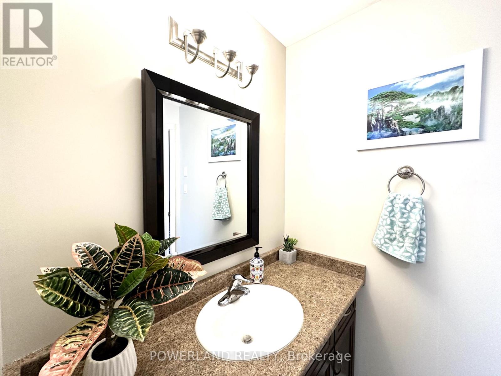21 Brookland Drive, North Bay, Ontario  P1A 0A1 - Photo 36 - X12469833
