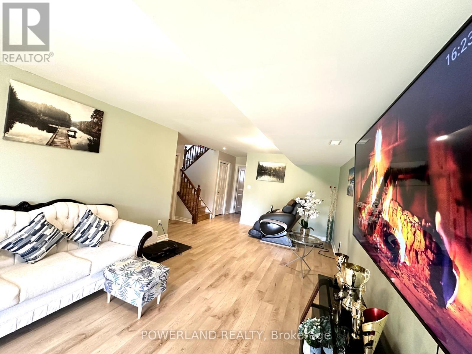 21 Brookland Drive, North Bay, Ontario  P1A 0A1 - Photo 40 - X12469833