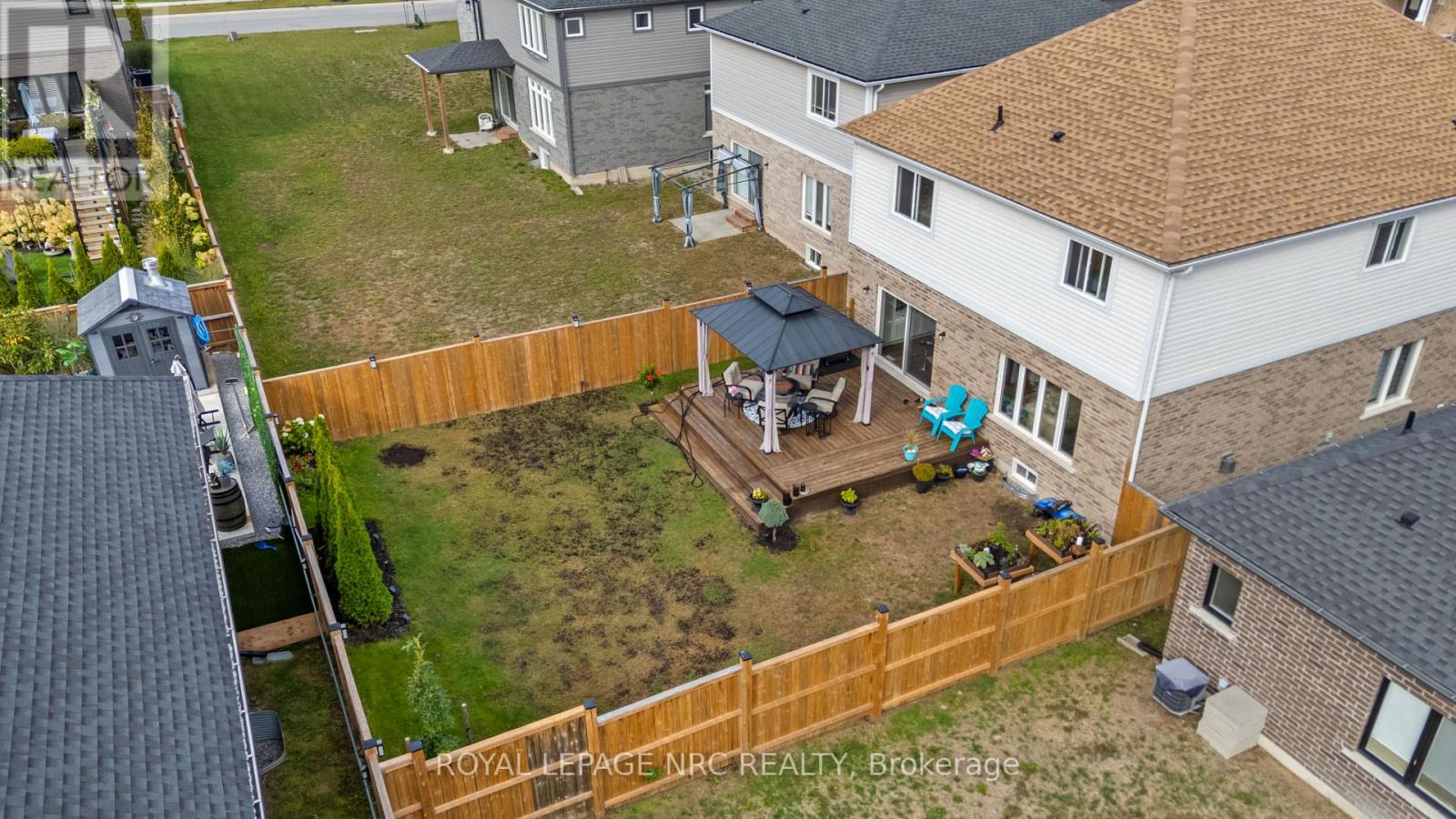 3593 Carolinia Court, Fort Erie, Ontario  L0S 1N0 - Photo 28 - X12469837