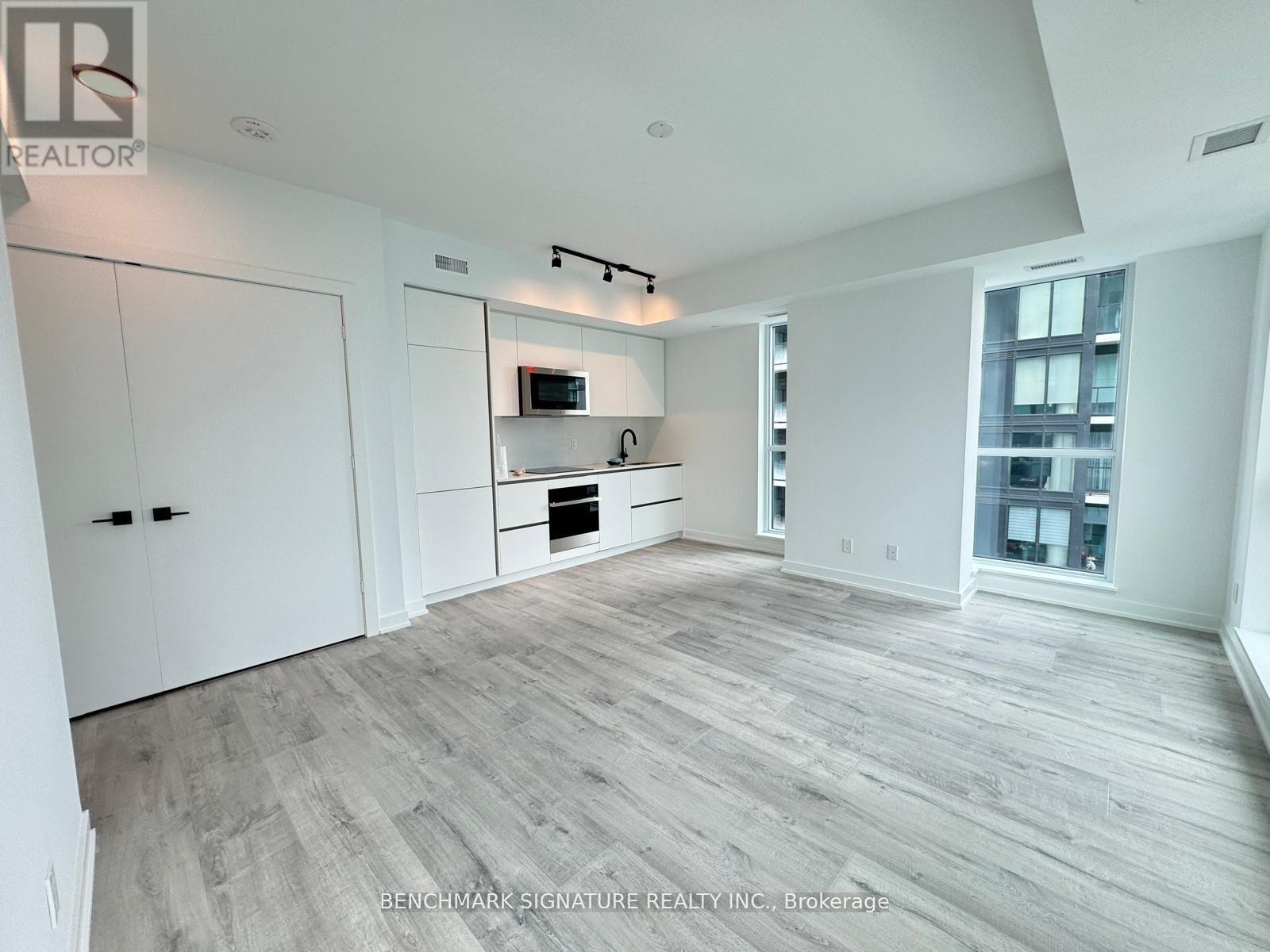 3606 - 327 King Street W, Toronto, Ontario  M5V 0W7 - Photo 5 - C12469838