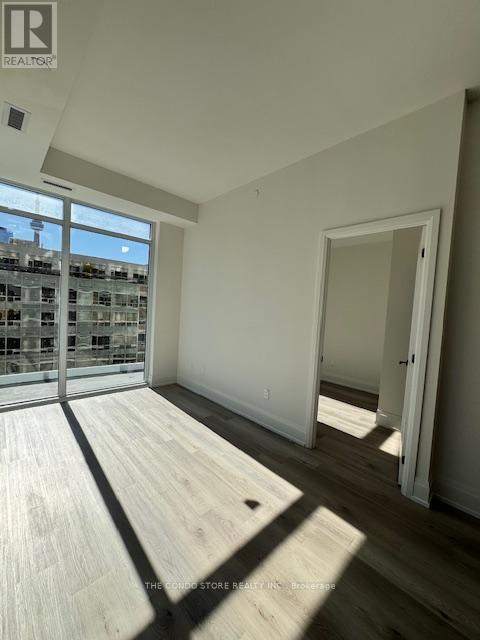 1104 - 280 Dundas Street W, Toronto, Ontario  M5T 1G2 - Photo 10 - C12469839
