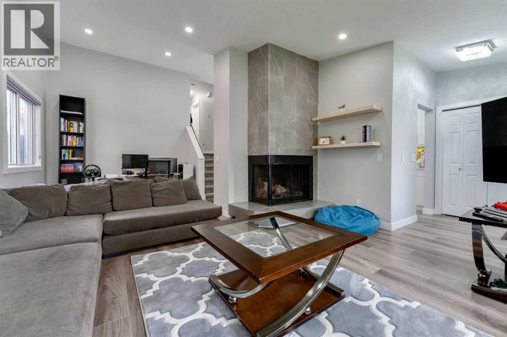 36 Whitehaven Road Ne, Calgary, Alberta  T1Y 6A4 - Photo 3 - A2264219
